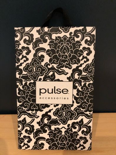 Pulse Accessories Necklace and Earring Set - BNIB