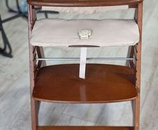 Hauk High-Chair and Pads