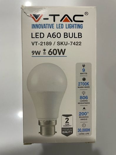 Pack of 7 Warm White Bulbs + Free Lampshade