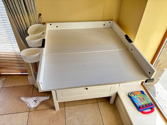 IKEA - Changing table - Sundvik
