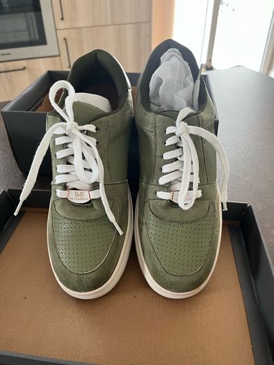Relax and Renew trainers