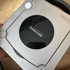 modded gamecube with 256GB SD. 1 controller and 2 memory cards plus bitfunx upscale