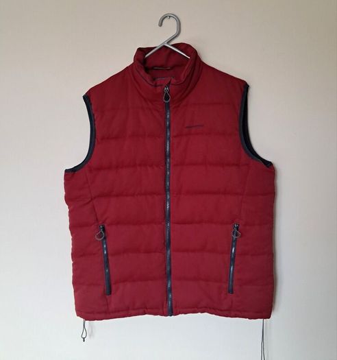 Craghoppers sleeveless jacket Size large 29" long zip pockets In like new condition