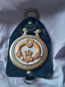 vintage irish claddagh plaque