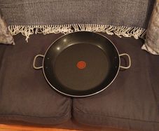 Large Tefal Paella pan