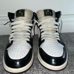 Air Jordan 1 Mid SE