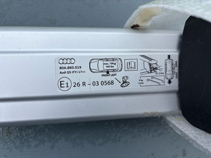New Genuine Audi Q5 Roof Bars 2017-25