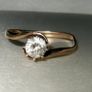 Vintage 14k Gold Twist Solitaire Ring Image 9