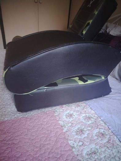 Rocker gaming chairs