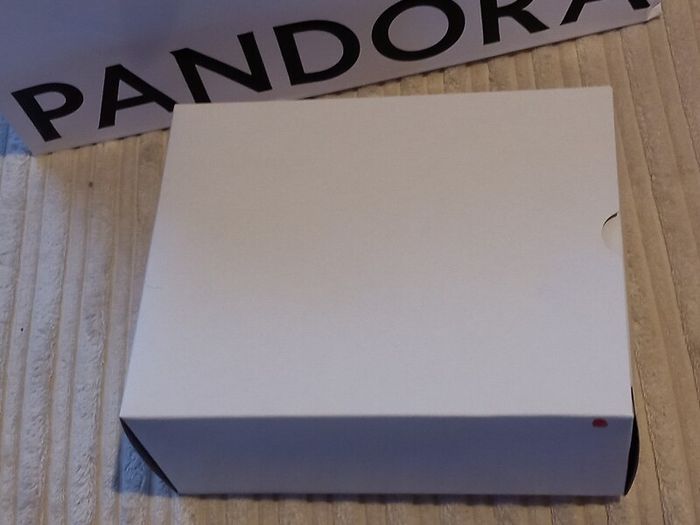 Pandora jewellery box