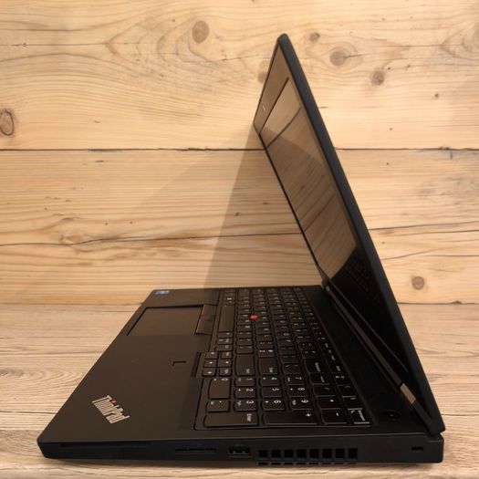 CAD/ Gaming Workstation Lenovo P15 Gen 2 / Warranty/
