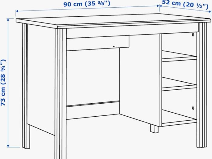 White desk with shelves