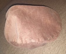 Ecuestre The man and horse corduroy large flat cap 59cm round in very good condition with no issues FREE STANDARD POSTAGE INCLUDED