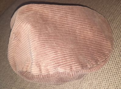 Ecuestre The man and horse corduroy large flat cap 59cm round in very good condition with no issues FREE STANDARD POSTAGE INCLUDED
