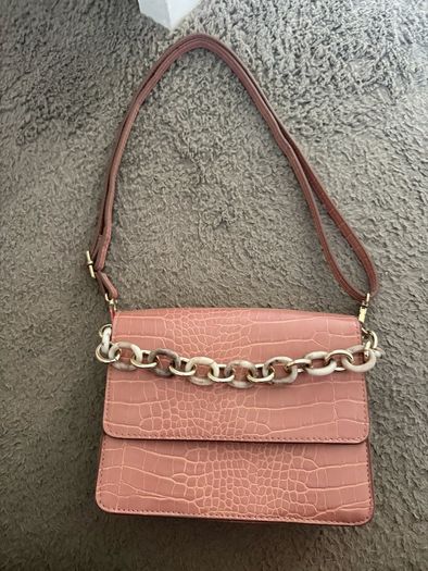 hand bag
