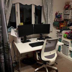 Foldable office desk