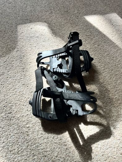 Bike Pedals with Toe Clips