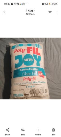 Poly-fil fiber fill