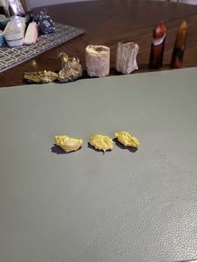 Gold nuggets fake