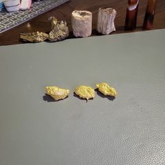 Gold nuggets fake