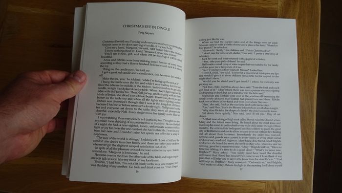 The Second Irish Christmas Book - Edited by John Killen.