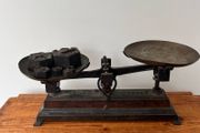 Antique French 5 Kilo Metal Weighing Scale with Weights
