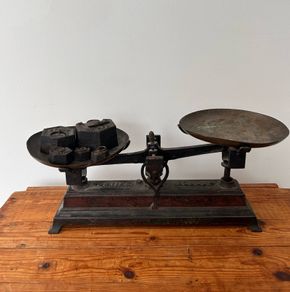 Antique French 5 Kilo Metal Weighing Scale with Weights