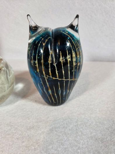 Glass paperweights