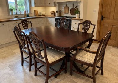 Solid Mahogany Dining Table and 6 Chairs