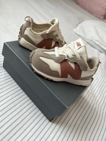 baby new balance runners
