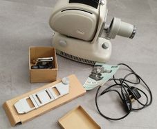 working-vintage-noris-trumpf-plank-slide-projector
