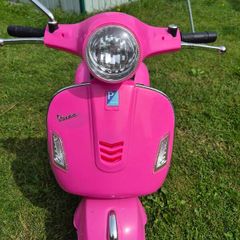 vespa motorbike