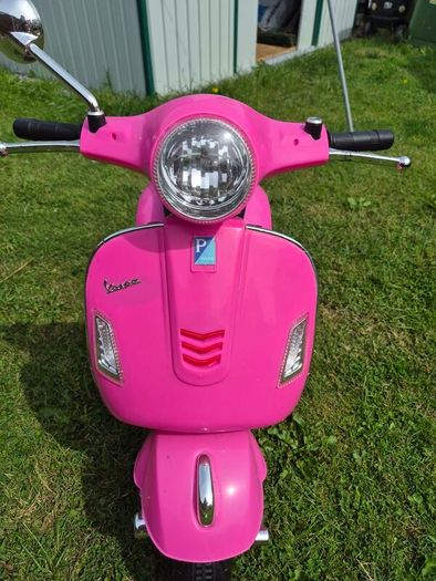 vespa motorbike