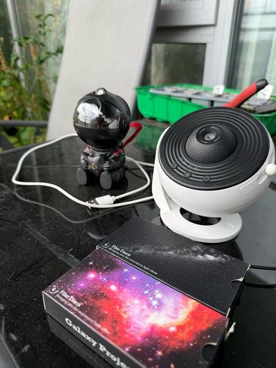 Star, galaxy projector and astronaut projector