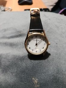 Title: Men's Citron S56SS Quartz Watch - Classic Gold Tone & Black Leather
