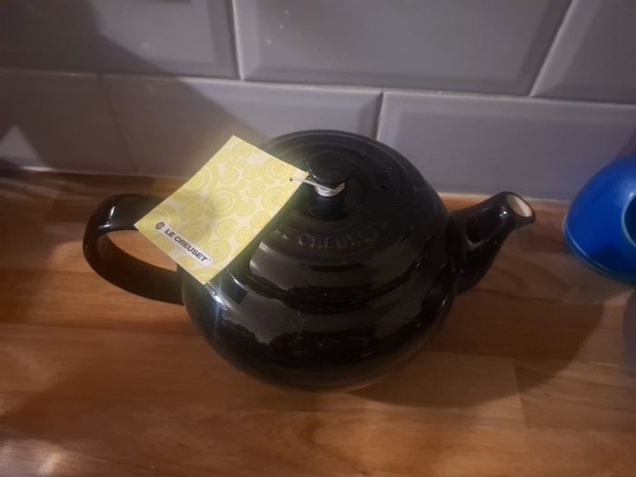 le creuset teapot 1.3