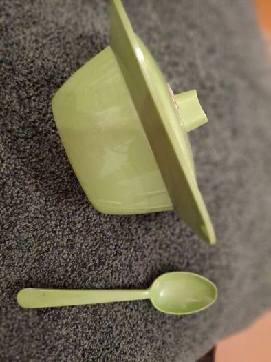 Vintage 1970s Embee Avocado Green Plastic Jam / Sugar Pot with Spoon