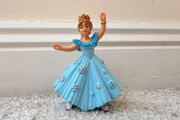 Papo Blue Princess Skating Figure 2016 Figure Skater Ice Skates Crown approx. 10 cm. Used Please see photos