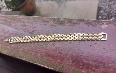 Vintage gold plated bracelet, D18 post 3e