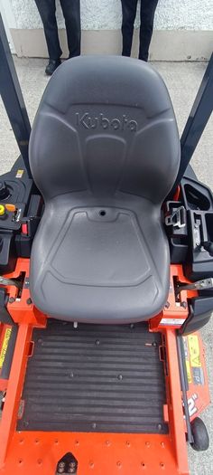 Kubota Z112r Lawnmower