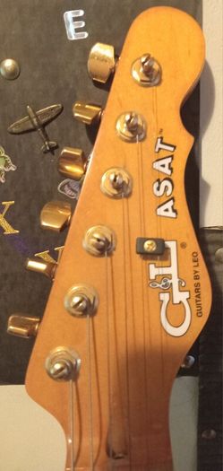 G&L U.S.A. ASAT guitar.with original G&L HARD CASE.