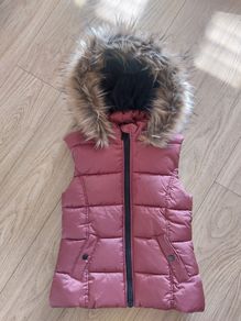 Brand new girl's gilet with hood - 11-12 years