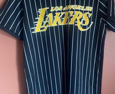 LA Lakers tshirt