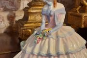 Royal Doulton figurine "Day dreams"