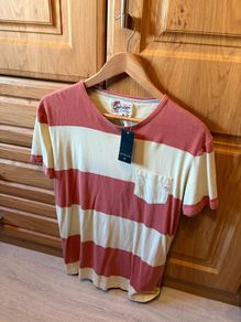 Quiksilver t shirt