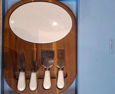 Newbridge Cheese Board Set