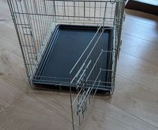 Dog crate