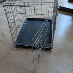 Dog crate