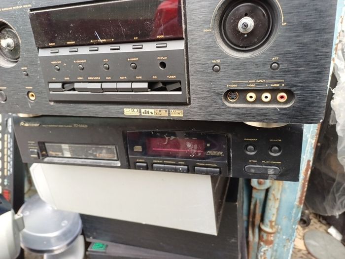 Marant amplifier, DENON 5cd player, Pioneer