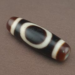 Antique Hiamalayn Tibetan circle & Square Eyes Agate Dzi Bead Amulet Pendant